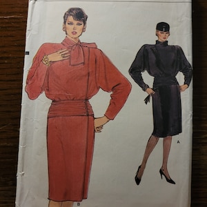 Vintage Very Easy Vogue UNCUT 90&#39;s Misses 6, 8, 10 dress and shaped belt pattern 9060