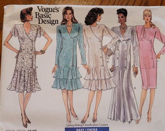 UNCUT Vogue's Basic Design Misses sz 14, 16, 18 Dress Pattern 1940