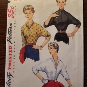 Vintage UNCUT 1940&#39;s Simplicity Misses sz 12 (bust 30) Blouse Pattern 4815