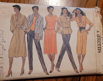 Vintage 70's UNCUT Vogue Misses sz 16 Wardrobe Shirt, Dress, T Shirt, Skirt and Pants Pattern 7565
