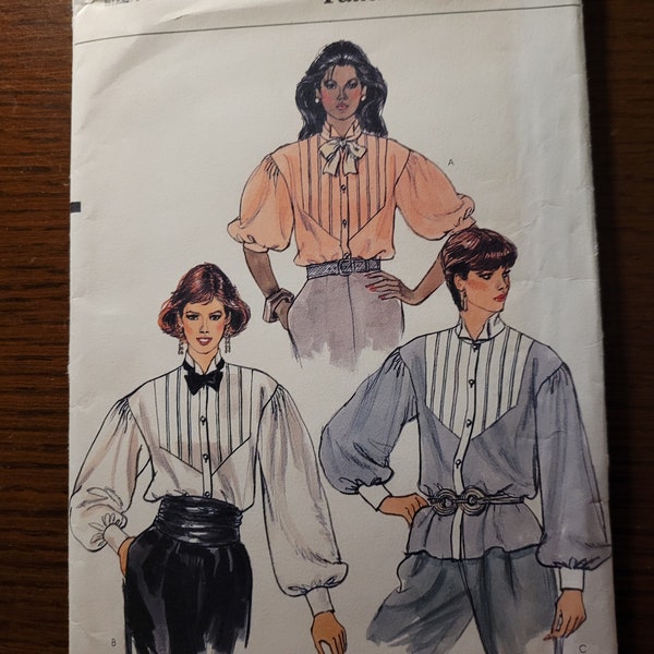 Vintge Vogue 70's UNCUT Misses size 10 blouse, tuxedo shirt pattern 8502