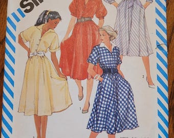 Simplicity UNCUT Misses sizes 8-12 pullover dress with flared bias skirt pattern 6332