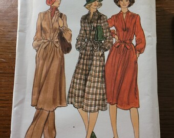 vogue レイニー Vintage 70's UNCUT Vogue Misses Bust Size 39 Dress and Pants