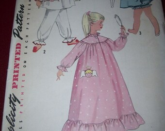 Adorable 1950's Childs sz 4 Pajamas, Nightgown and Panties Pattern, 1824