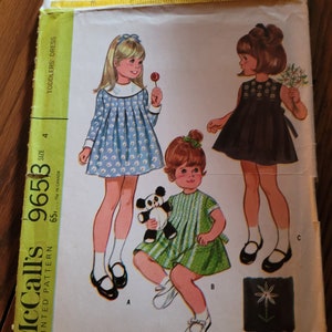 Rare UNCUT Vintage 60's McCalls Toddlers sz 4 Dress Pattern 9653