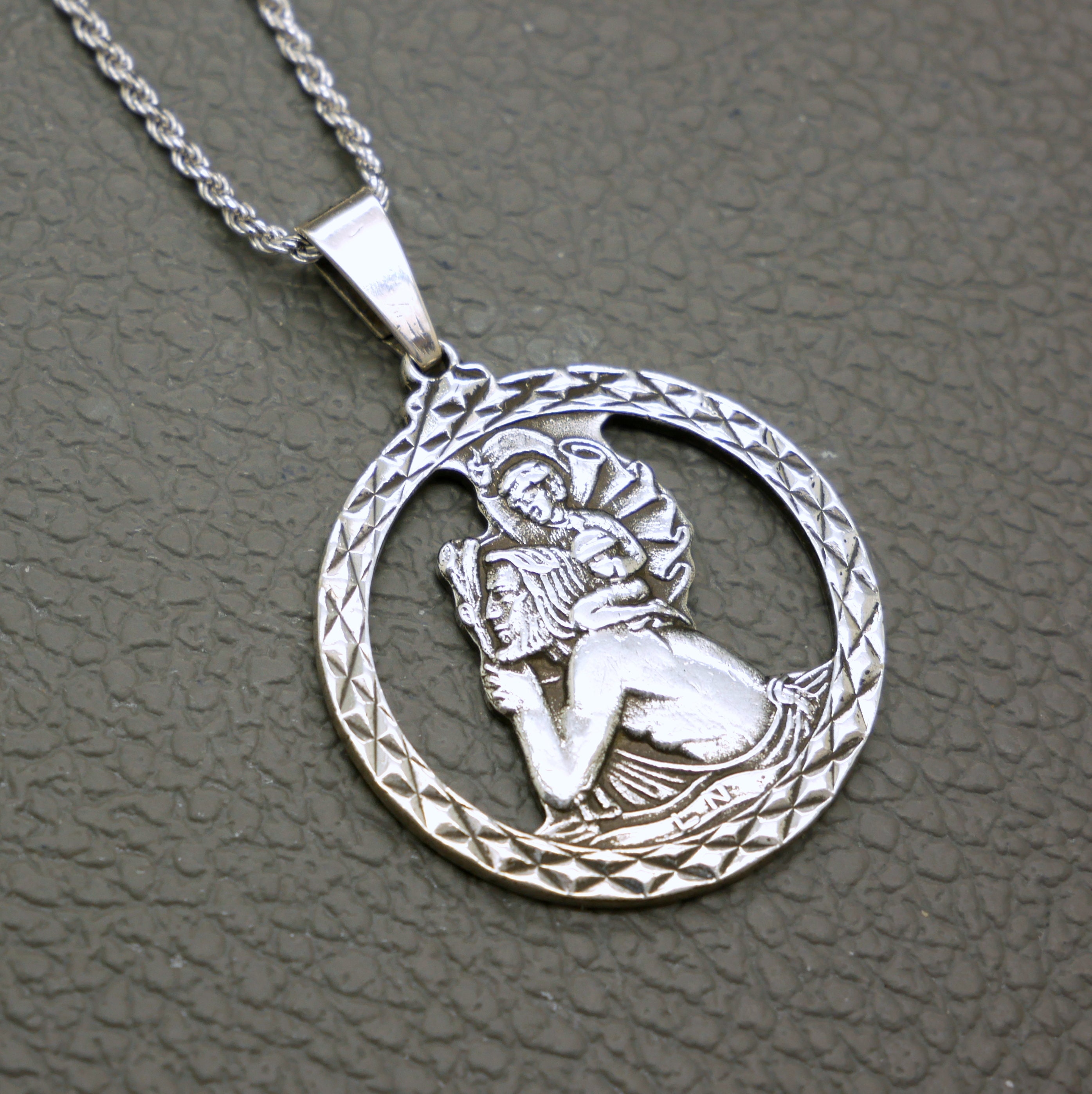 Collana Con Ciondolo A Forma Di Medaglia In Stile Vintage Di San Cristoforo Con Bordo Tagliato A Diamante In Argento Sterling, Gioielli Religiosi - Italia - Foto 8