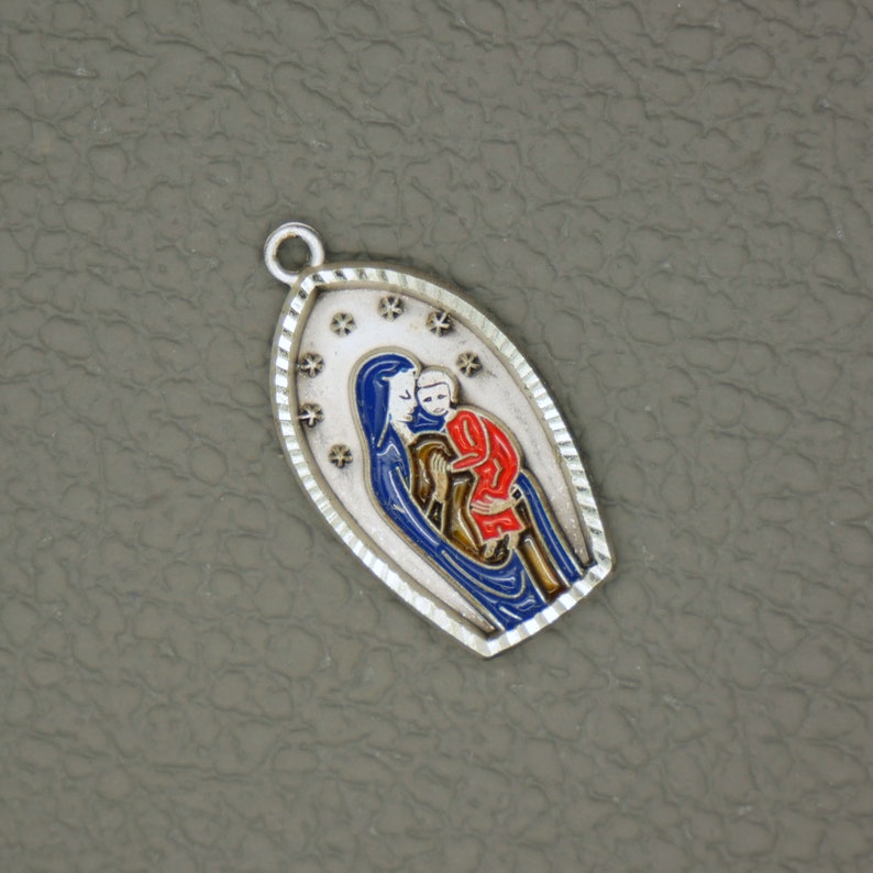 Blessed Virgin & Baby Jesus Medal Catholic Prayer Medal With Etsy