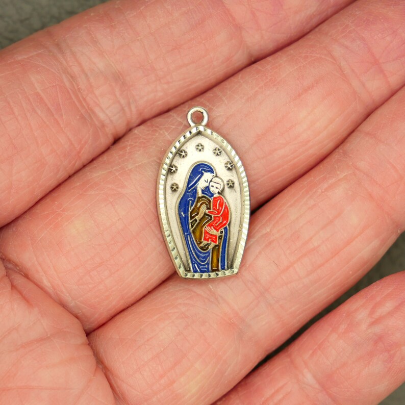 Blessed Virgin & Baby Jesus Medal Catholic Prayer Medal With Etsy