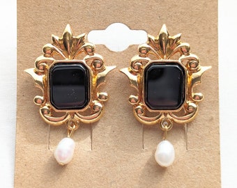 Vintage Freshwater Pearl Chandelier Dangle Stud Earrings