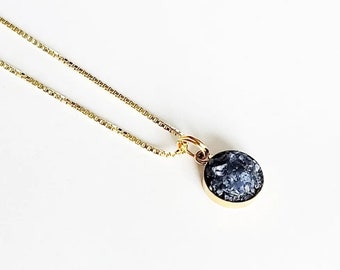 Lapis Lazuli Gold Necklace, Rough Natural Stone, Crushed Gemstone, Crystal, Rock, Birthstone, Protection, Gift