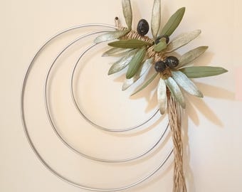 Handmade Realistic Olive Wreath Wall Art: Ceramic Olives and leaves & Golden or Silver Circles