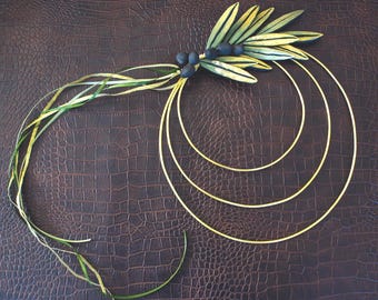 Modern Olive Wreath Sculpture Wall Art, Olive Branch Twig Ceramic & Metal, Gold and Green Olive Tree Home Decor, Symbolic Greek Gift Idea