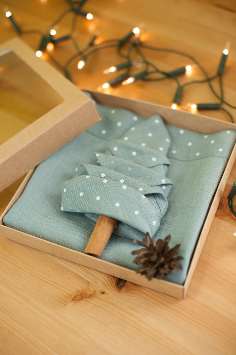 Christmas Cloth Napkins, Linen Dinner Napkins, Christmas Placemats, Girlfriend Christmas Gift, Parents Christmas Gift image 1