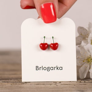 Kirsche Ohrstecker, Titan Ohrringe, süße Ohrringe, Obst Ohrringe, lustige Ohrringe, rote Kirschen, Kirschtropfen Ohrringe. Einzigartige Ohrringe