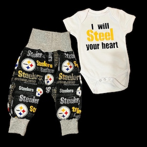 Pittsburgh Harem Pants Outfit