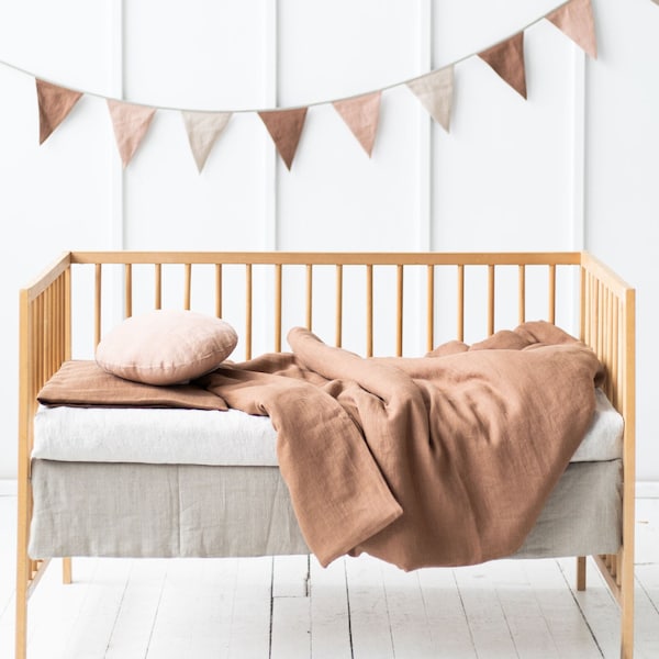 Literie en lin pour bébé et tout-petit. Housse de couette en lin dans de nombreuses tailles pour les enfants. Taie d’oreiller en lin dans de nombreuses tailles pour les enfants. Literie pour enfants écologique