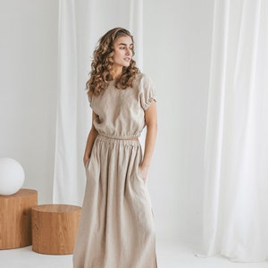 Linen suit ISABELLA. Linen cloth set. Crop top and skirt with slit. Linen outfit for summer. Oatmeal color Long linen skirt with pockets.