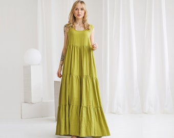 Robe à volants BOHO avec poches. Maxi Robe ample. Robe à col rond longueur au sol. Robe flaare disponible en 47 couleurs.