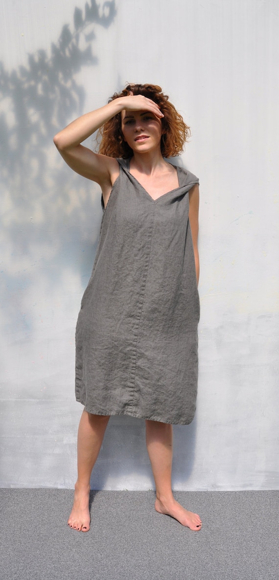 Linen dress. Long dress. Fitting flare dress. Maternity dress. Casual dress.  Sleeveless dress. Decorated shoulders flax dress. Tunic dress.