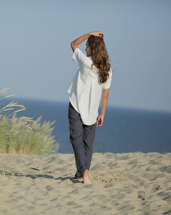 Linen loose fitting crop top CHARLOTTE. Casual short sleeve tank top. Linen smock with sleeves. Tunic blouse.