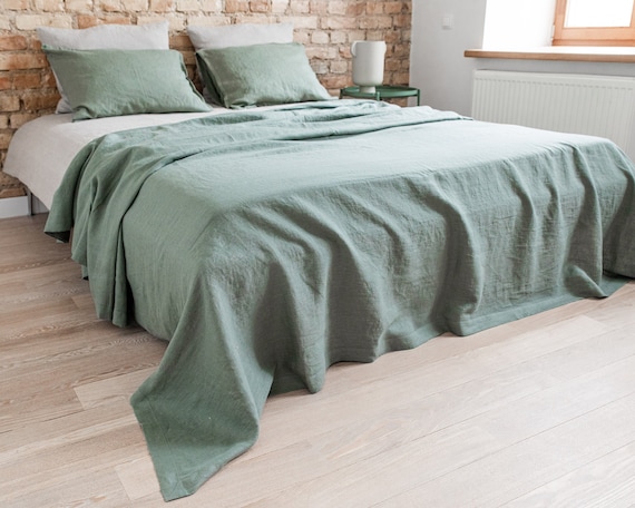 Olive Green Linen Blanket. Linen Couch coverlet. Queen size Blanket. King size Bedspread. Oversized Linen bedspread