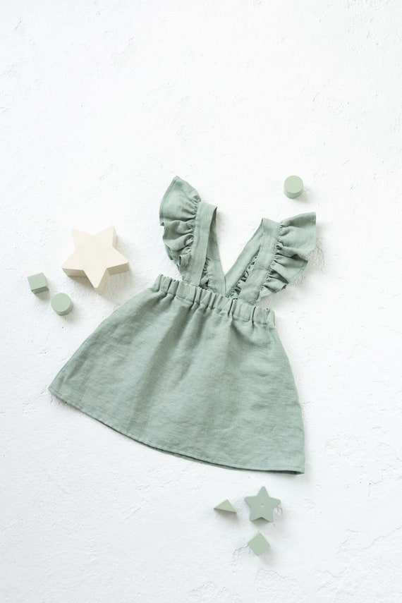 Girls linen skirt with ruffled braces.  Short linen skirt for toddler. Natural linen bib skirt in Dusty Mint color for birthday event.