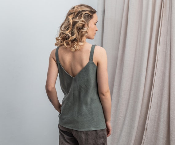 Linen top with straps MADISON. Linen sleeveless blouse. Organic women shirt. Linen clothing. Summer shirts.