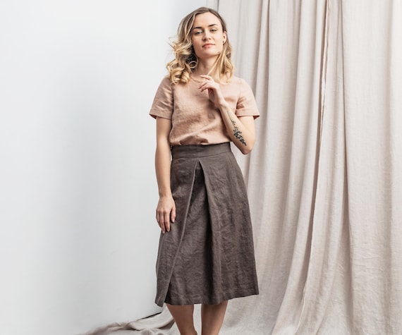 Linen skirt. Wrap skirt with deep side pockets.  Summer skirt. A line skirt. Midi linen skirt. Linen clothes. Available in 47 colors.