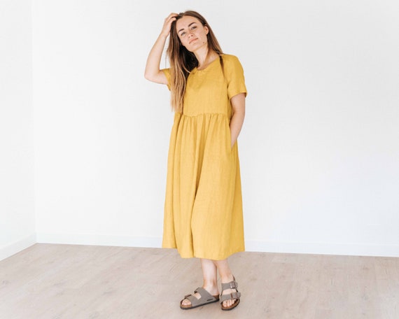 Linen loose dress STELLA with short sleeves. Linen smock dress with round neck. Handmade woman clothing. Casual dress.