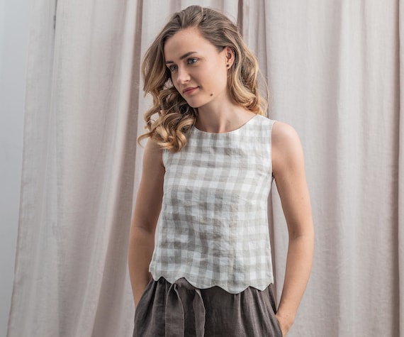 Trendy scalloped fitted linen blouse LUNA. Linen sleeveless crop top.  top. Top in natural - white checks Available in 47 colors