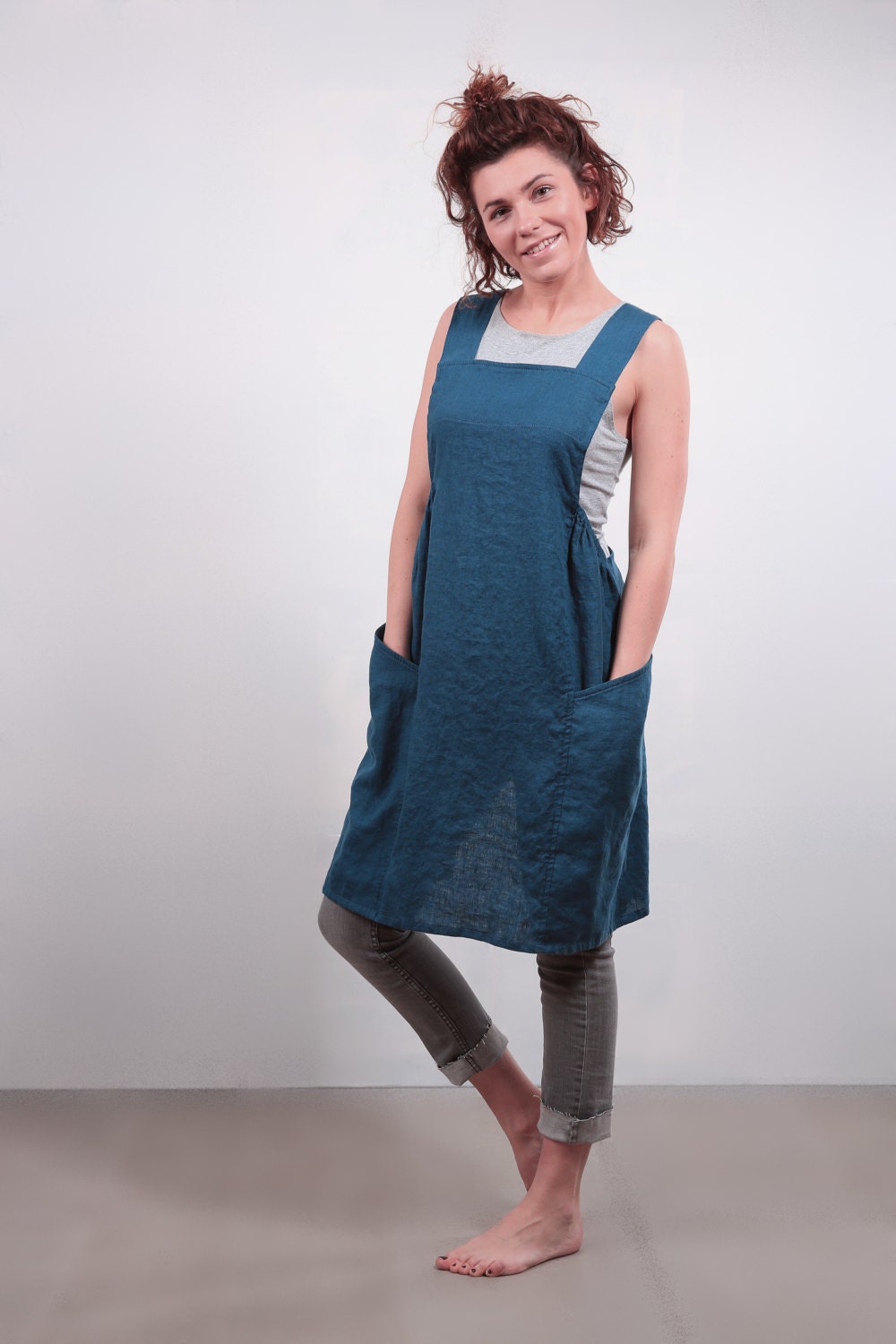 white pinafore apron plus size