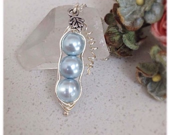Peapod Necklace, Three Peas In A Pod Necklace, Blue, Peapod Jewellery, peas-in-a-pod, Peapod, Family, New Mum, Brother, Boys, Children,