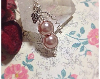 Pea Pod Pink Necklace