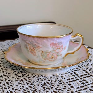 Elite Limoges Vintage Lovely Tea Cup and Saucer Floral Shabby Chic