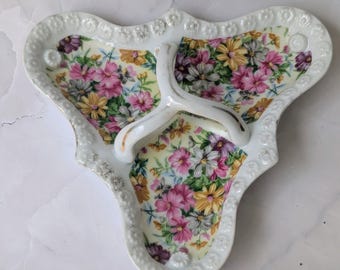 Tilso Japan 3 part Divided Candy Relish Trinket Dish w/ Handle, Shabby Chic, Cottagecore Home Decor