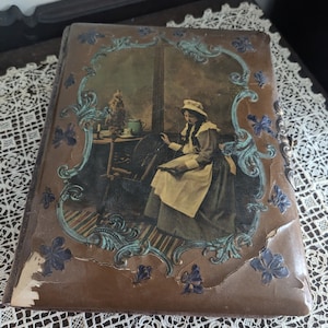 Viktorianisches Fotoalbum mit Samtrückseite und vergoldeten Rändern