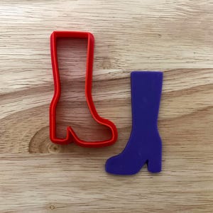 Hoher Modestiefel-Ausstecher - Stilvolle Hochstiefelform zum Backen, für Partys und als Geschenk für Schuhliebhaber