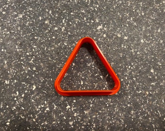 Cortador de galletas triangular redondeado: forma geométrica para repostería moderna, manualidades y decoración de galletas única.