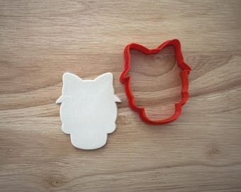 Skull with Bow Cookie Cutter for Halloween Baking, Goth Treats, and Fun Parties