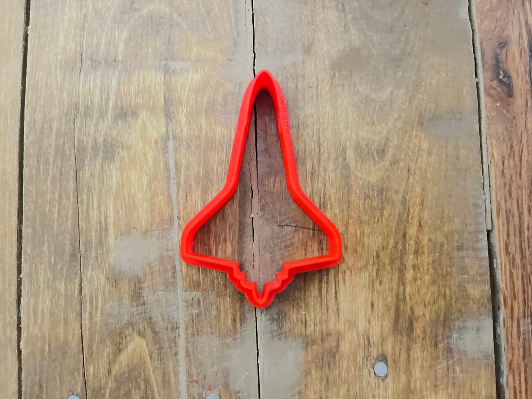Out-of-this-world Space Shuttle Plastic Cookie Cutter - Bake Cosmic ...
