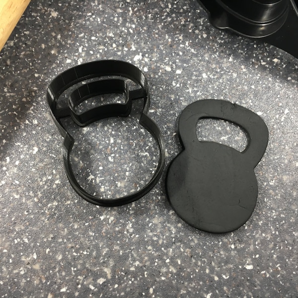 Kettle Bell Cookie Cutter