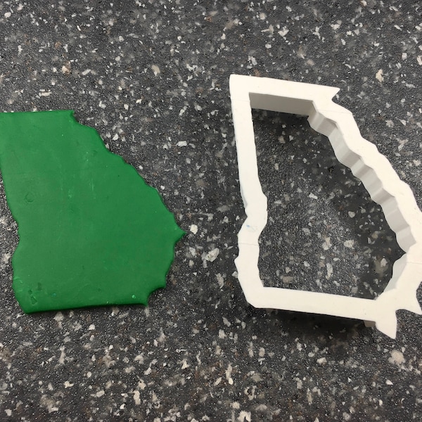 Georgia State Outline Shape Cutter