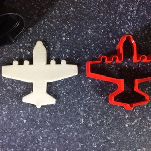 C-130 Cutter – Unique Shape for Aviation Enthusiasts, Baking, and Craft Projects