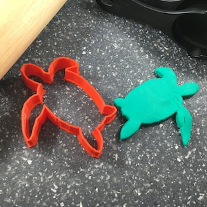 Sea Turtle Cookie Cutter – Ocean Animal Shape for Beach, Coastal, and Marine-Themed Baking