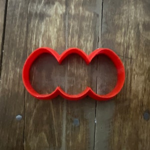 Triple Egg Shape Cutter – Fun Design for Baking, Crafts, and Easter or Spring-Themed Projects