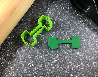 Dumbbell Weights Shape Cookie Cutter - Fitness-Themed Baking Tool for Creative Cookies & Crafts