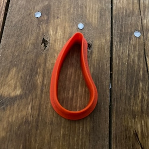 Curved Raindrop Shape Cookie Cutter