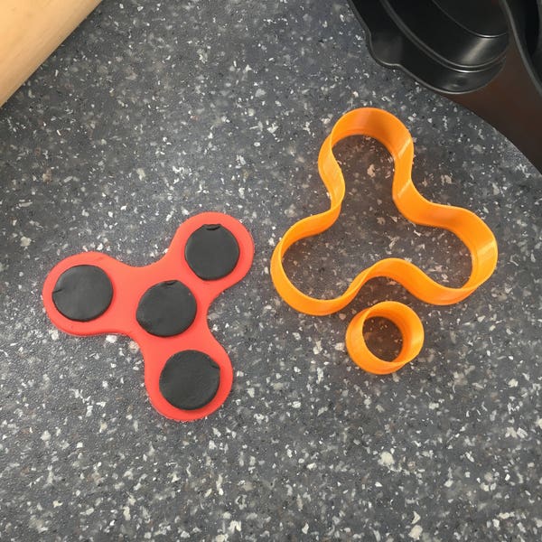 Fidget Spinner Cookie Cutter