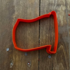 Waving Flag Shape Cookie Cutter - Patriotic-Themed Baking Tool for Creative Cookies & Crafts
