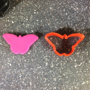 Butterfly or Moth Cookie Cutter – Insect Shape for Garden Parties, Nature Events, and Spring-Themed Baking